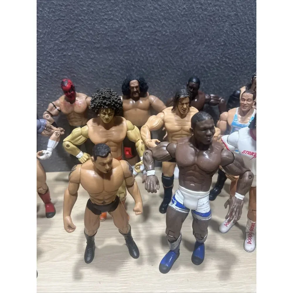 Jakks Pacific WWE Ruthless 2003-2004 Aggression Action Figures Lot of 15